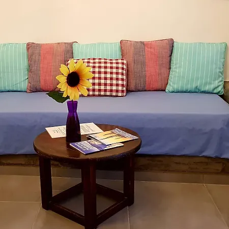 Villa Aqua & Terra Traditional Cave *