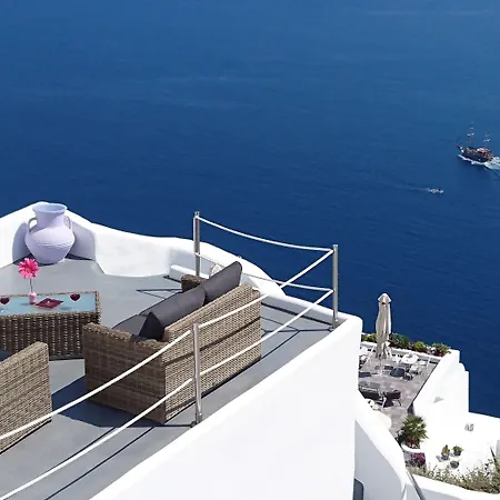 Aqua & Terra Traditional Cave * Oia