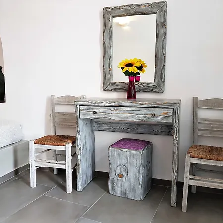 Villa Aqua & Terra Traditional Cave *