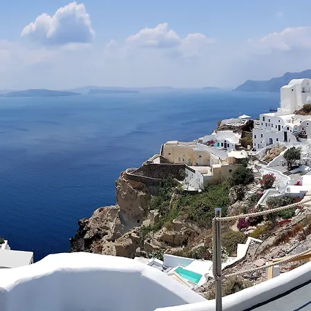 Villa Aqua & Terra Traditional Cave *