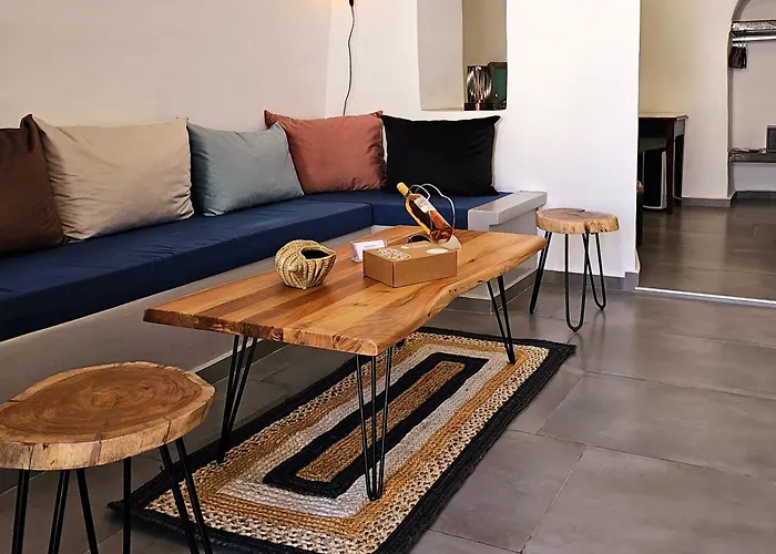 水及陶土传统洞穴公寓 * 伊亚