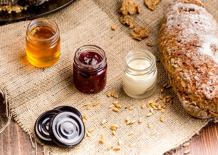 别墅 水及陶土传统洞穴公寓 伊亚