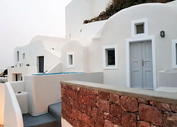 水及陶土传统洞穴公寓 *