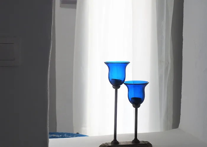 水及陶土传统洞穴公寓 *