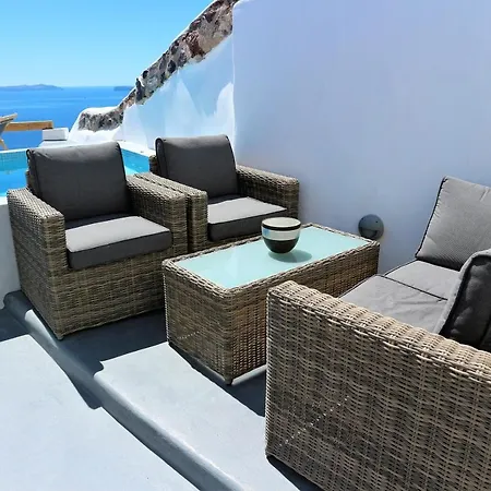 Villa Aqua & Terra Traditional Cave *