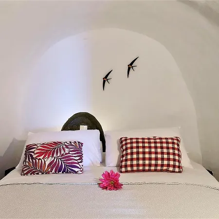 Aqua & Terra Traditional Cave Villa