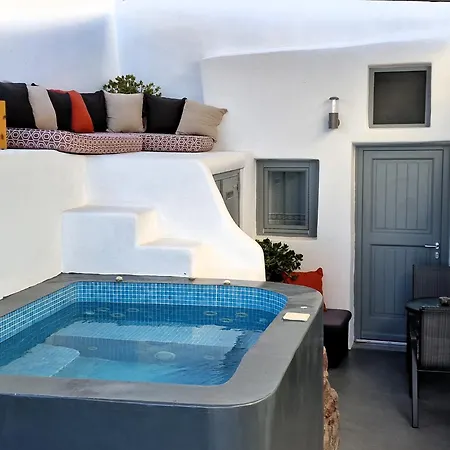 Villa Aqua & Terra Traditional Cave Oia (Santorini)
